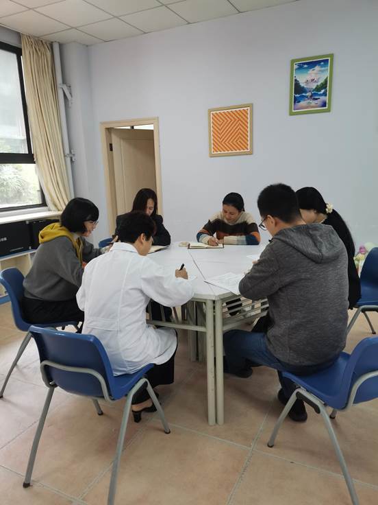 82fdbd2f619e9bfe75cb6259c47f5167