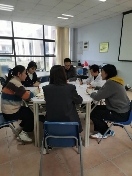 8069d17abc22f60611c75d51747a8b6d